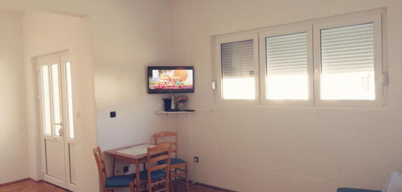 Apartman Studio Katarina Golubac Exterior photo